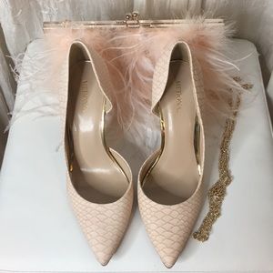 Merona Cream Snake Print Closed Toe Pointed Heels